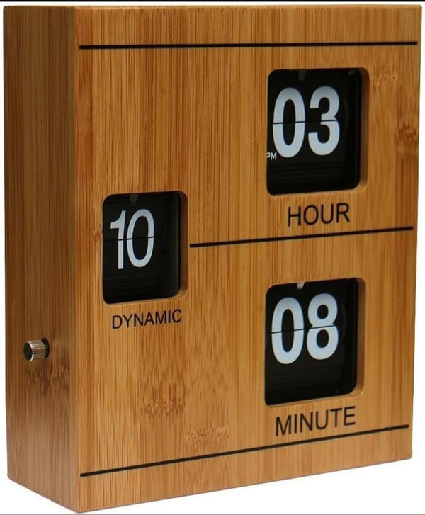 Retro Bamboo Flip Clock - Unique Dynamic Display for Home & Office
